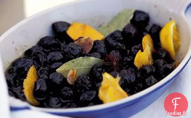 Olives cuites à l'orange et au laurier
