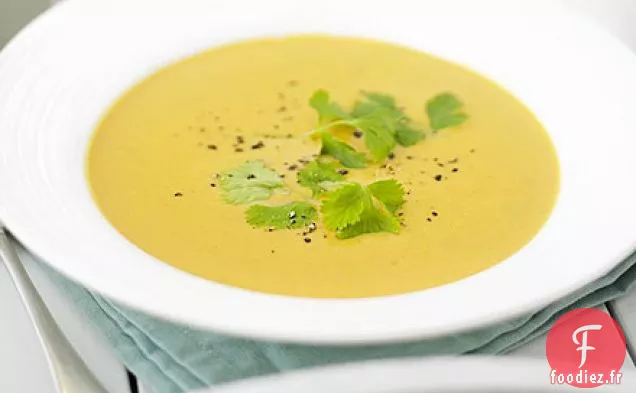 Soupe rapide de patates douces à la noix de coco