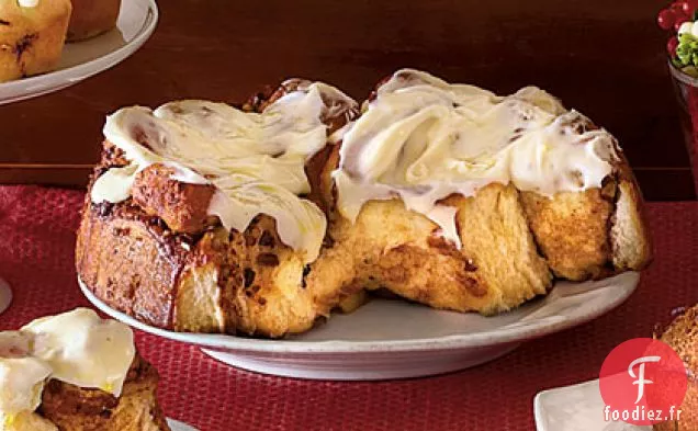 Rouleaux à la Cannelle avec Glaçage au Fromage à la Crème