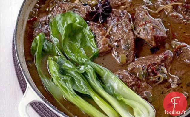 Un pot de bœuf braisé à la chinoise