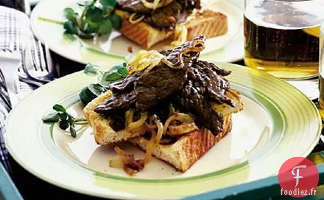 Steak minute de papa aux oignons dorés