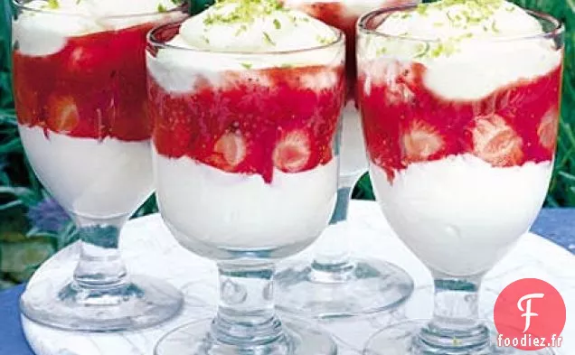 Crème pâtissière à la noix de coco aux fraises et au citron vert