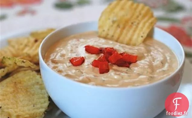 Trempette Au Poivron Rouge Rôti Et Aux Épinards