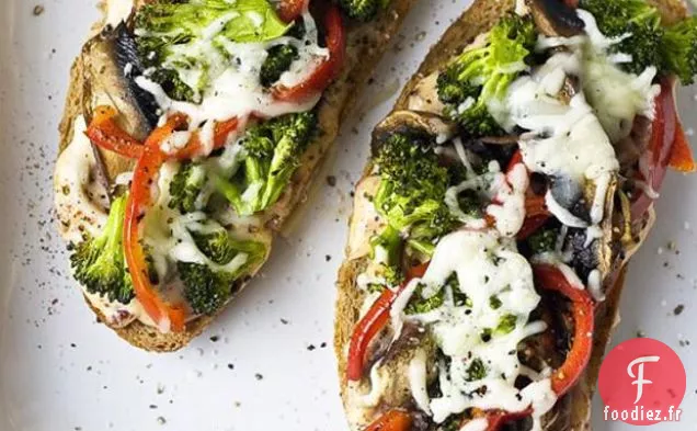 Fond Le Portobello, Le Brocoli Et Le Poivron Rouge