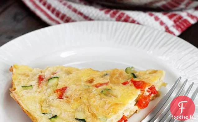 Frittata D'Oignon Caramélisé, Poivron Rouge Et Courgettes