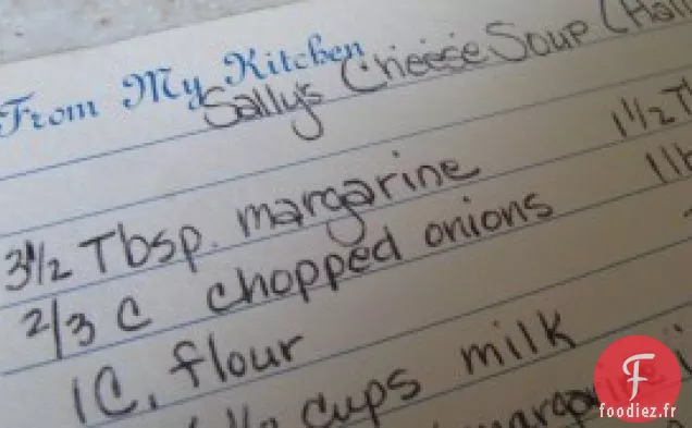 Soupe Au Fromage Au Poivron Rouge Et Bacon