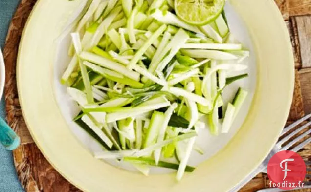 Salade de légumes verts râpés