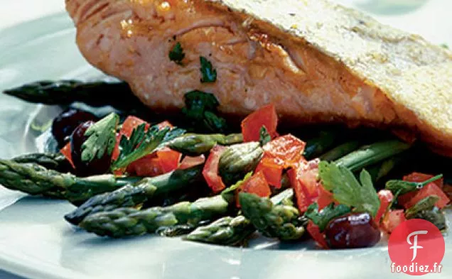 Poisson à la peau croquante aux asperges