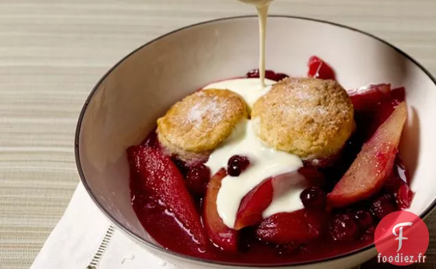 Pavé aux Poires et Canneberges avec Sauce à la Crème aux Agrumes