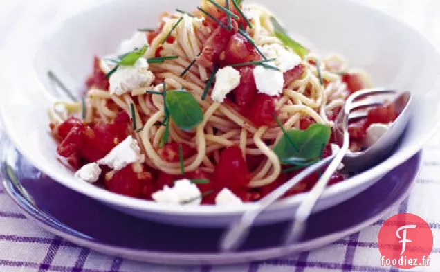 Spaghetti à la sauce tomate de 5 minutes
