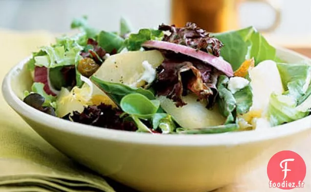 Salade de Poires Pochées et Légumes Verts