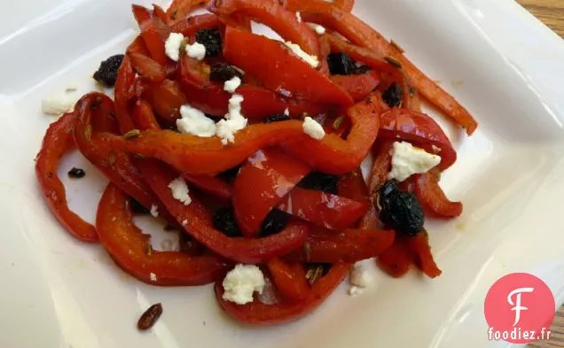 Sauté De Poivron Rouge Aux Raisins Secs Et Aux Graines De Fenouil