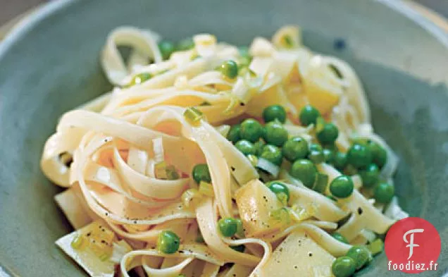 Pâtes Aux Pois Sucrés Et Aux Pommes De Terre