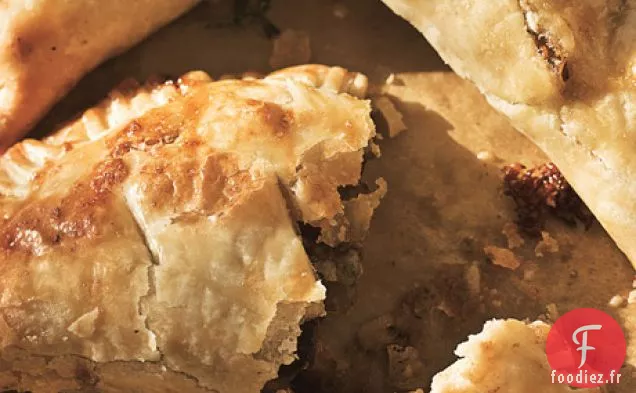Pâtés de Bœuf aux Oignons Caramélisés et Fromage Stilton