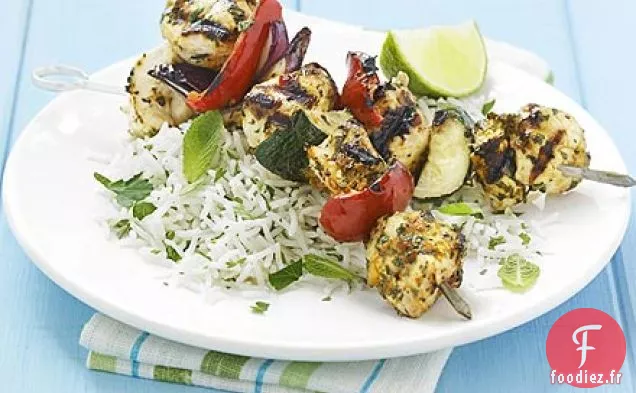 Brochettes de poulet au curry rouge