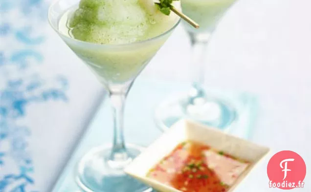 Cocktails congelés au litchi et à la menthe