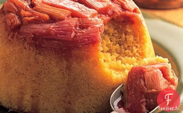 Pudding vapeur à la rhubarbe