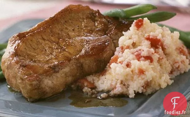 Côtelettes de Porc Glacées au Balsamique et Grains de Poivron Rouge