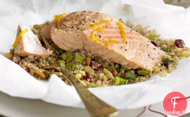 Colis de saumon, canneberges et couscous