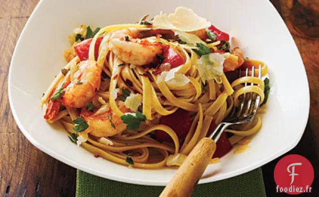 Pâtes au Poivron Rouge Rôti et aux Herbes aux Crevettes