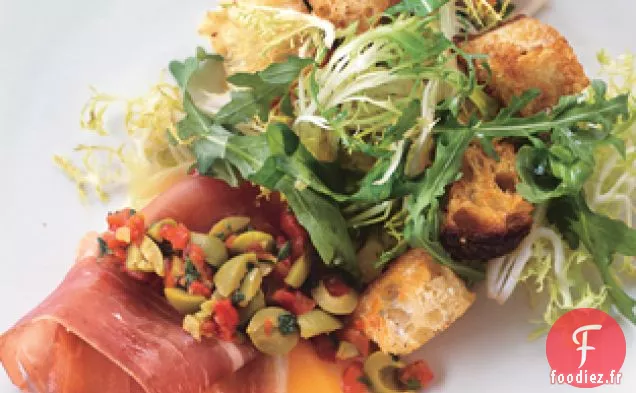 Oeufs au Jambon Serrano et Fromage Manchego, Relish d'Olive Verte et Migas