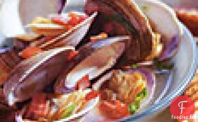 Palourdes cuites à la vapeur avec Jambon, Poivron et Basilic