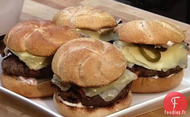 Burger de Dinde Grillé avec Mayo au Poivron