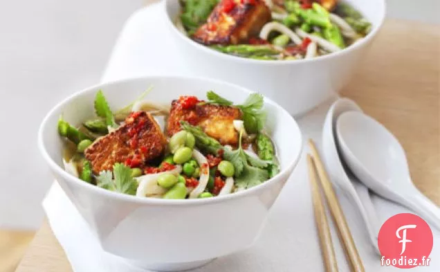 Bol de nouilles au tofu japonais