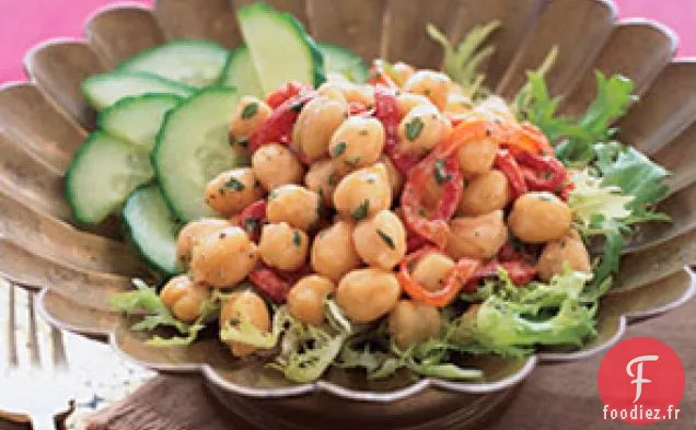 Salade De Garbanzo Et Poivron Rouge