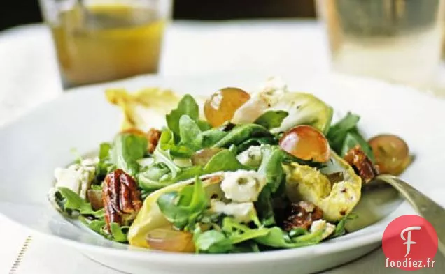 Salade de fromage bleu & raisin aux pacanes caramélisées