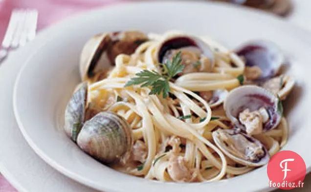 Linguine aux Palourdes et Herbes Fraîches