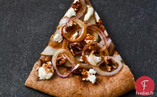 Pizza aux Poires, Pacanes et Fromage de Chèvre (Une tranche Sucrée)