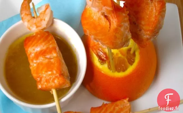 Brochettes de Crevettes et de Saumon à la Sauce à l'Orange