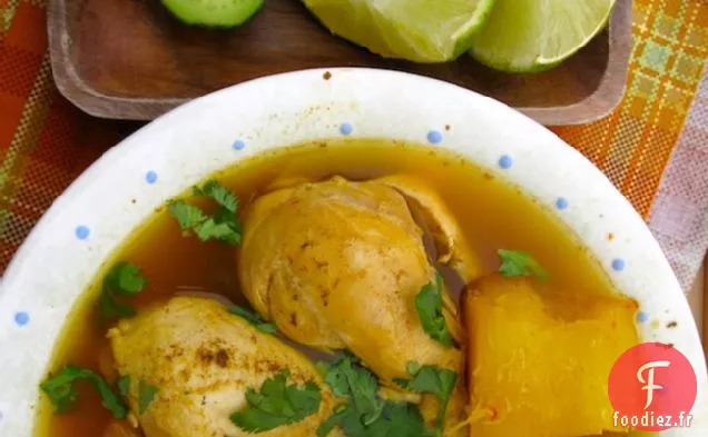 Hervido Llanero de Pollo (Soupe de Poulet Colombienne de Los Llanos)