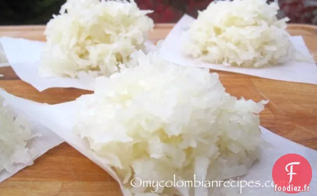 Cocadas Blancas (Bonbons à la Noix de Coco à la Colombienne)