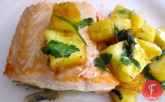 Saumon Rôti avec Salsa à l'Ananas