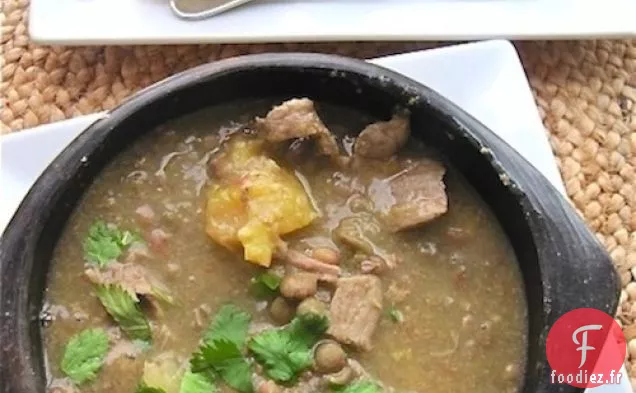 Sancocho o Sopa de Guandú (Soupe Colombienne aux Pois Pigeons)