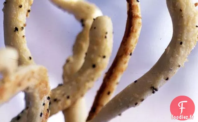 Grissini au Parmesan et Poivre Concassé