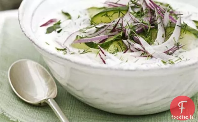 Concombre À La Crème Aigre Et À L'Aneth