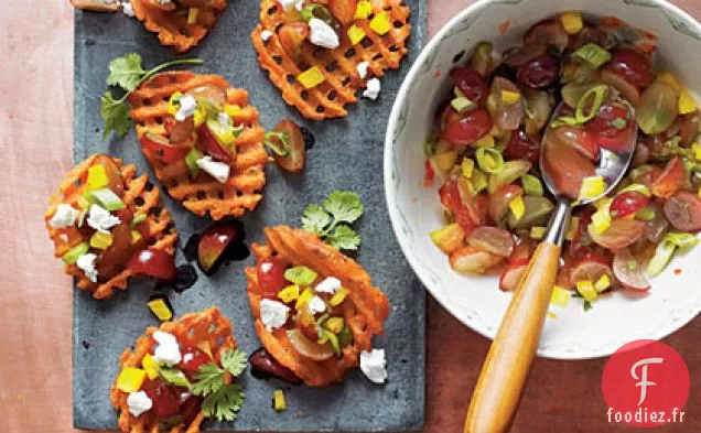 Crostini de Patates Douces au Fromage de Chèvre et Salsa aux Raisins