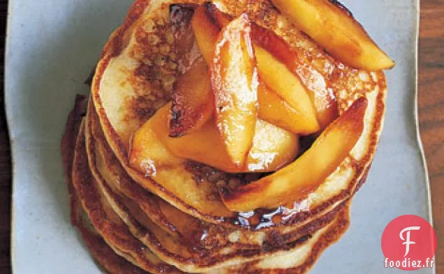 Crêpes au Babeurre aux Pommes au Sirop d'Érable