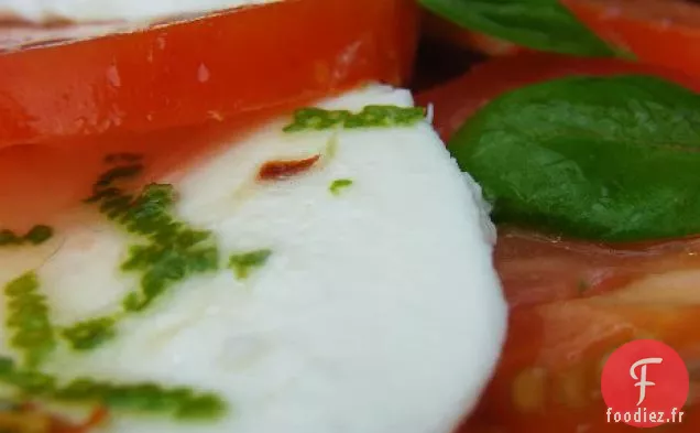 Salade Caprese au Piment et Citron Vert
