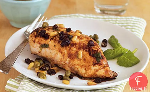 Poulet au Citron aux Groseilles et aux Pignons de Pin