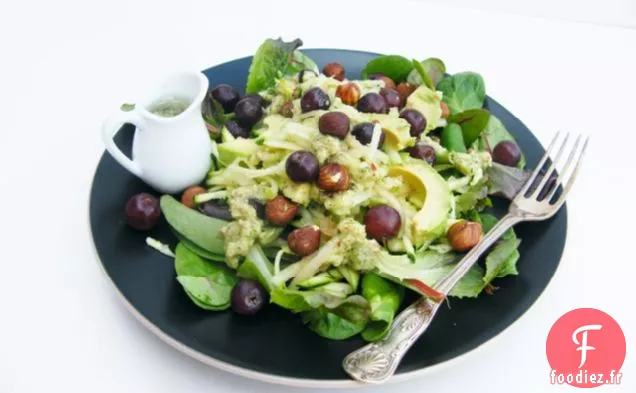 Régime 5:2 - Salade d'Avocat, de Pommes et de Noisettes = 227 calories