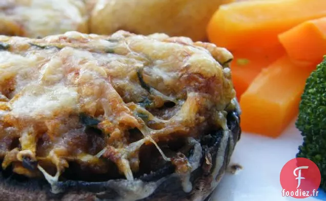 Champignons Farcis aux Carottes, Courgettes et Beurre d'Arachide de Luxe