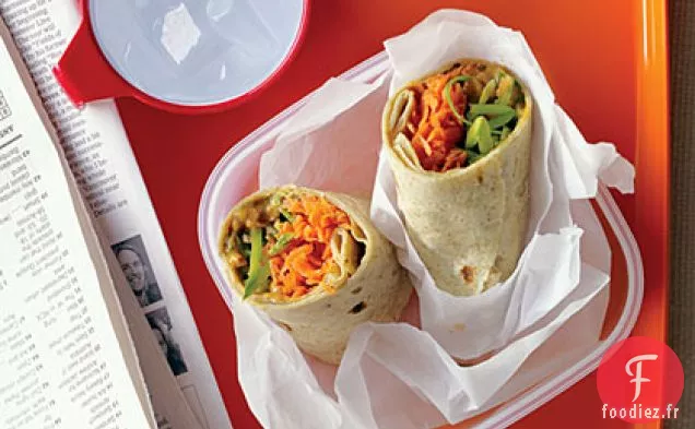Enveloppements Épicés d'Arachides, de Carottes et de Petits Pois