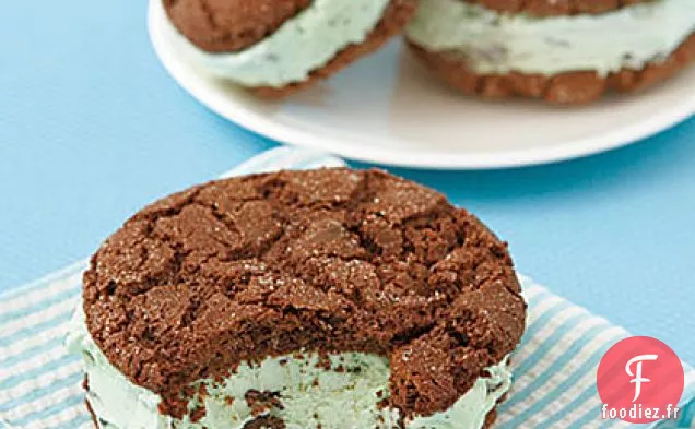 Sandwichs à la Crème Glacée aux Pépites de Chocolat Et de Menthe