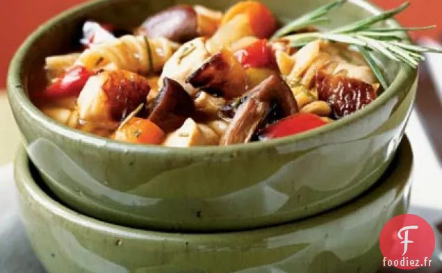 Soupe de Poulet au Romarin et aux Légumes Rôtis
