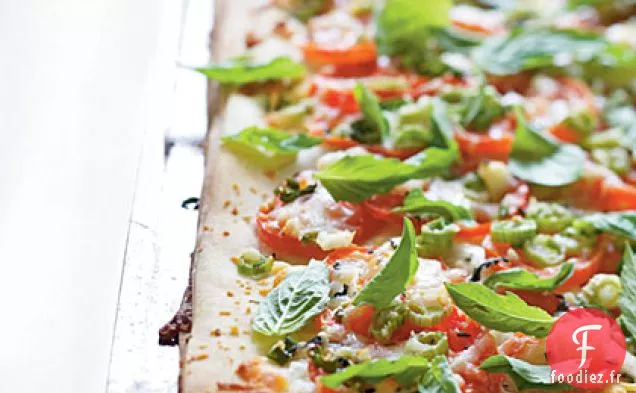 Pizza Phyllo à la Feta, au Basilic et aux Tomates