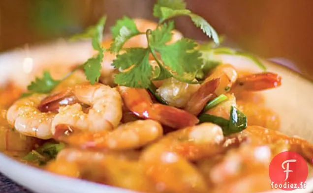 Crevettes Sautées à l'Ail et Sauce au Chili